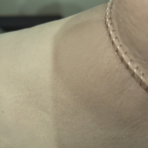 MINI UGGS - Picture 10 of 11